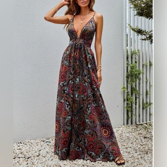 Plunging Neck Crisscross Backless Paisley Print Maxi Cami Dress - Picture 3 of 5